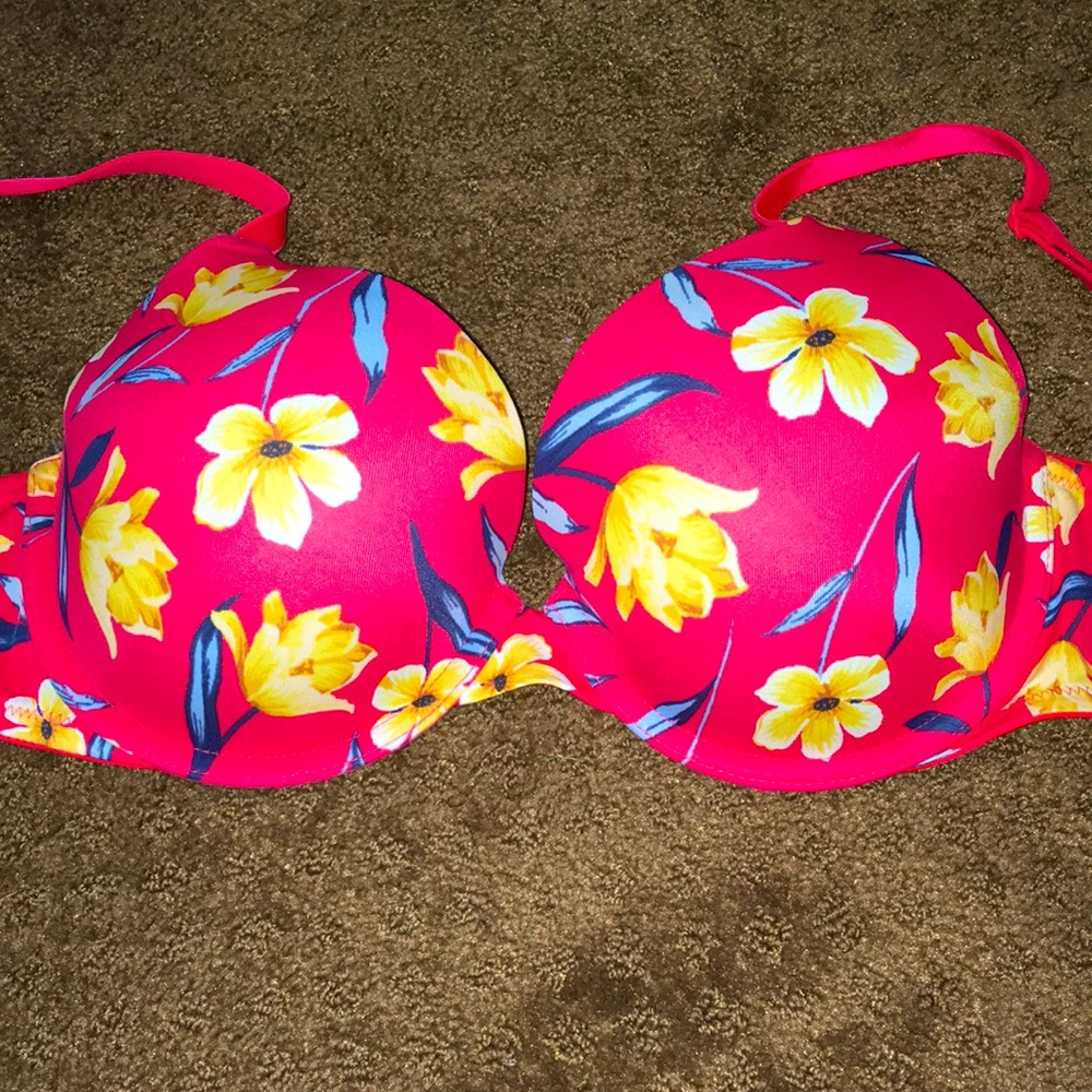 Victoria’s Secret red floral bra 32 DD  VS Pink
